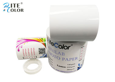 8 นิ้วกันน้ำ RC กระดาษภาพถ่ายดิจิตอลกระดาษภาพถ่ายเคลือบเงาสำหรับ Epson D700
